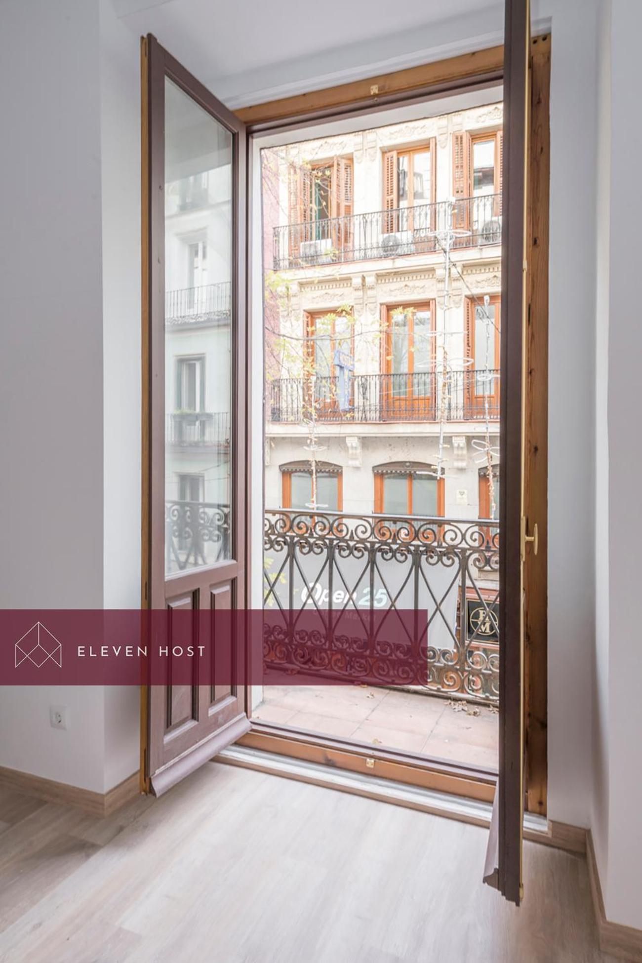 Exclusive Balcony Plaza Mayor Apartment Madrid Luaran gambar